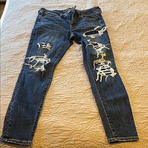 Size 8 AE Faux Distressed Skinny Jeans